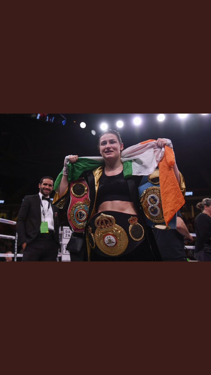 Orchidbell's tweet photo. Congratulations #KatieTaylor https://t.co/UQ5MFWRZUP