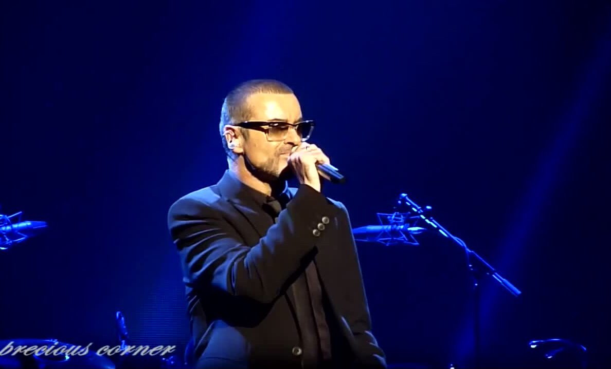 GillDoc5's tweet photo. George Michael 🖤🖤#GeorgeMichael #Legend #Symphonica #Older #ItDoesntReallyMatter 🖤🖤 https://t.co/ONcJXuDsOZ