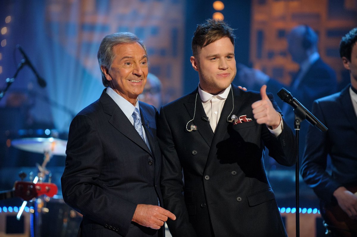 Very sad news to hear Des O’Connor has died, to be on his show in 2012 was a highlight after watching him throughout my childhood. An icon on TV, a gentleman and one of the best! Rest in peace Des x