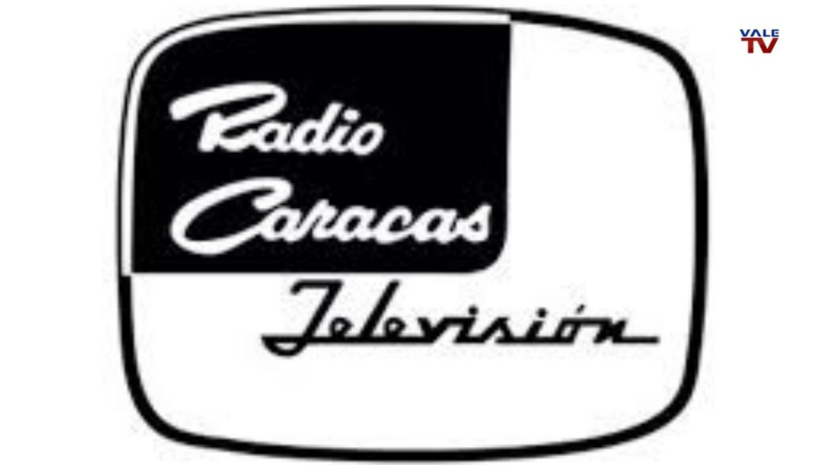 ValeTVCanal5's tweet image. #UnDíaComoHoy en 1953, inicia transmisiones con la proyección de un partido de béisbol, fue el tercer canal más antiguo del país, #RadioCaracasTelevisión, fuera del aire desde 2007, es recordada por su larga trayectoria y programas como la #RadioRochela, y demás telenovelas...