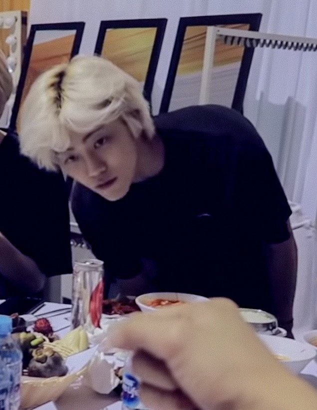 ร่างสุดยอดของแจมินอะหรอ ไม่ต้องทำอะไรเลย ดิชั้นล้ม