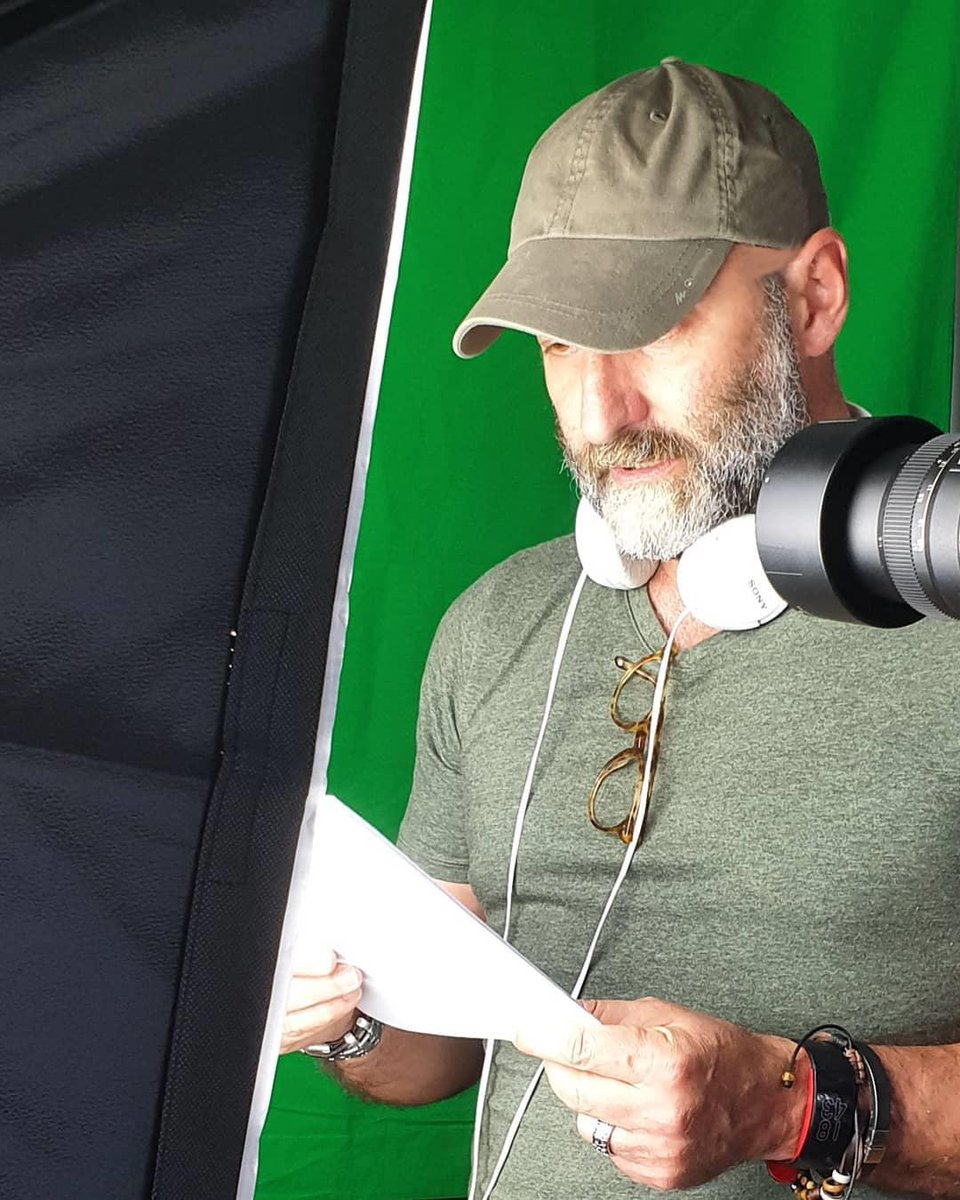 mandomando's tweet photo. "Cuanto cuesta ganar un cliente en 2020 (de forma digital)"
Shooting de fin de semana. ¡Shhh! ¡Silencio en el set que grabamos en 3, 2, 1! 📽️ 📽️ 📽️
#Funnel #Conversion #FacebookAds #TwitterAds #AmazonAds #InstagramAds #PAID #MarketingDigital #tipKPI #video #videomarketing https://t.co/Hq7Gm8UWxS