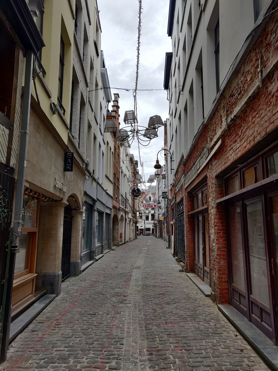 ESchw's tweet photo. Fresszeile Mal anderes https://t.co/MKbI9mgzK7
