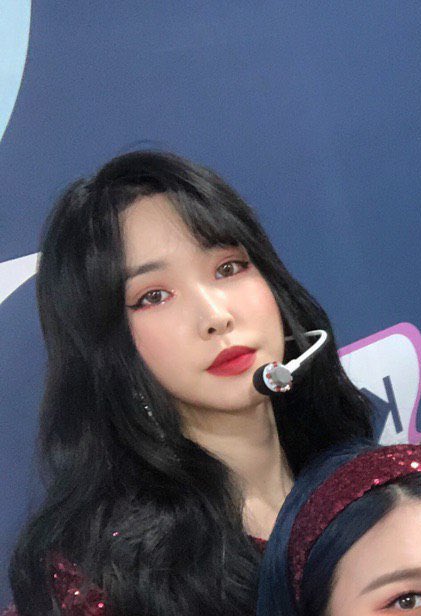 201115 #유주 여친 공트 
깐윶...🖤❤️