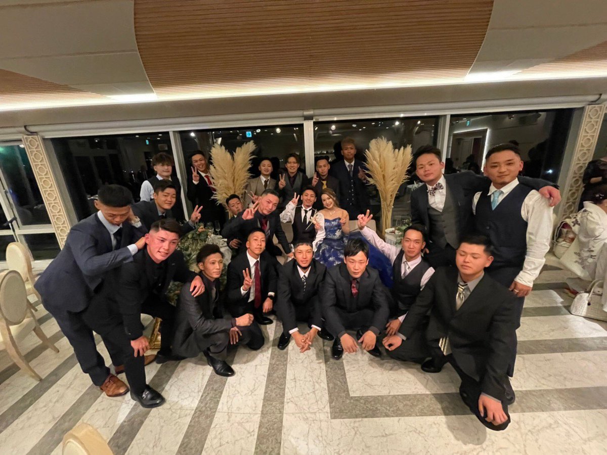 sho04120's tweet photo. 昨日は21年生きた中で1番幸せな日でした
大好きな玲奈、友達、家族に良い姿が見せれた😭
本当にみんなありがとう😊 https://t.co/YKGmKjTCAD