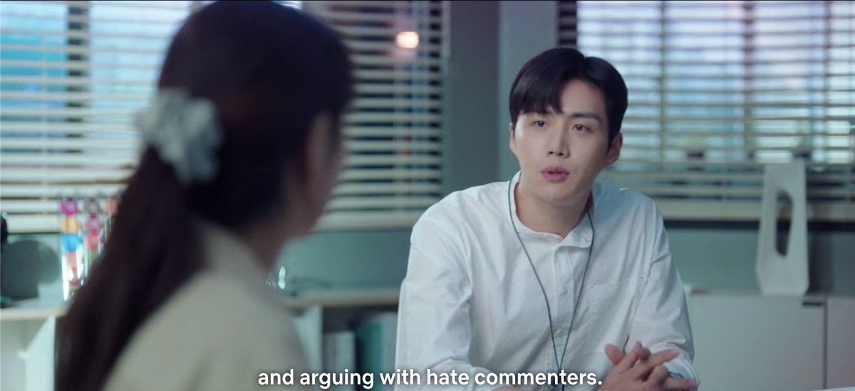 Later, During her meeting with Jipyeong, Dalmi was still annoyed and complained about the way that a particular customer talked about the product.