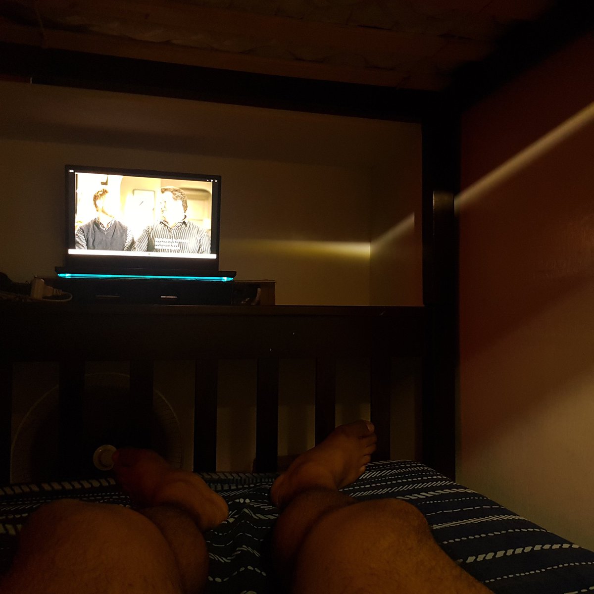 ninja_kol21's tweet photo. uso pa ba #ModernFamily. Watching it for the nth time. Lol
#47thDayInQuarantine
#RoadTo50th https://t.co/YdPhgxiUJx