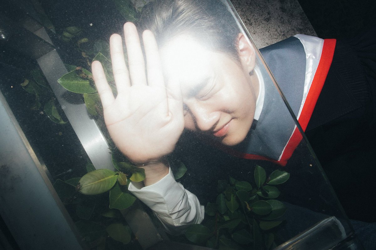 captain2541's tweet photo. ขอเรียนเชิญทุกท่านมางานรับปริญญาในวันที่ 23 พฤษจิกายน  ที่ มศว องค์รักษ์( นครนายกที่ไกลสุดขอบโลก) เวลาช่วง 14.30 โดยประมาณ (บวกลบ) ใครรู้ comment ด้านล่าง
21-22 ❌❌❌
23✔✔✔
25 ขออนุญาติกลับบ้านนอนต่อ
ปล. เอาที่สะดวกไม่ซีเรียสครับ https://t.co/geIqL16ASX