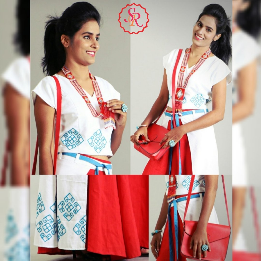 Sushma_Official's tweet photo. THE THEME ".....The Art Of Tenun Buna Weaves....." #designerbyme #beautifulpatterns #embossedmotif #knitweaving #wovenfabric #softwhite #boldblue #rustred #layeredwraps #jutefabric #tussarsilk #embroidery https://t.co/RjyCKq4hHw