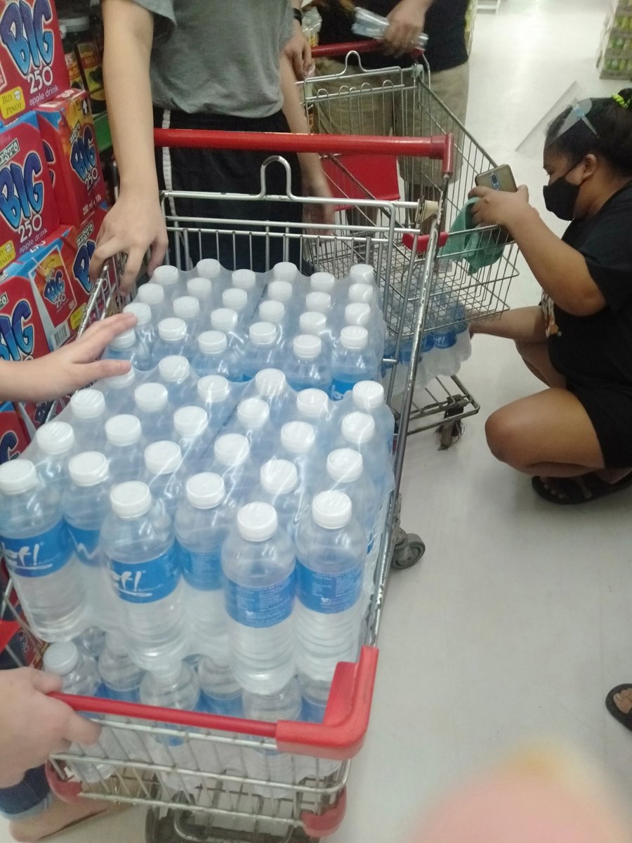 veilofthedark's tweet image. UNVEILERS DONATION DRIVE, a wave 2 of #HelpStartsAt1Peso (proofs attached) for families affected by Typhoon Ulysses.

DONATION DETAILS:
Name: Joshua De Jesus
GCash #: 09166330421

#PampangaNeedsHelp 
#BulacanNeedsHelp 
#CagayanNeedsHelp
#IsabelaNeedsHelp
#RescuePH
#TAPRescuePH