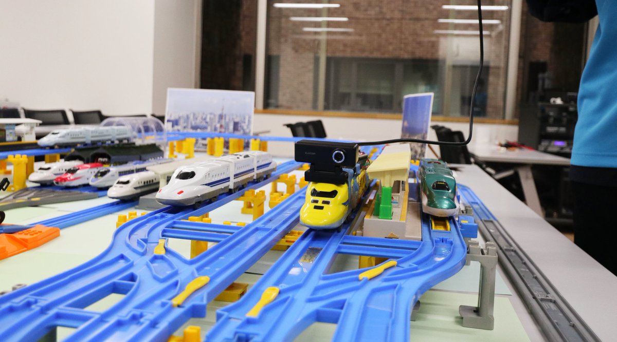 東京大学プラレーラーズ 車載カメラつきのプラレールで前面展望をリアルタイム配信 オンライン運転体験 にご期待ください 東京大学プラレーラーズ 車載カメラつきのプラレールで前面展望をリアルタイム配信 オンライン運転体験 にご期待ください