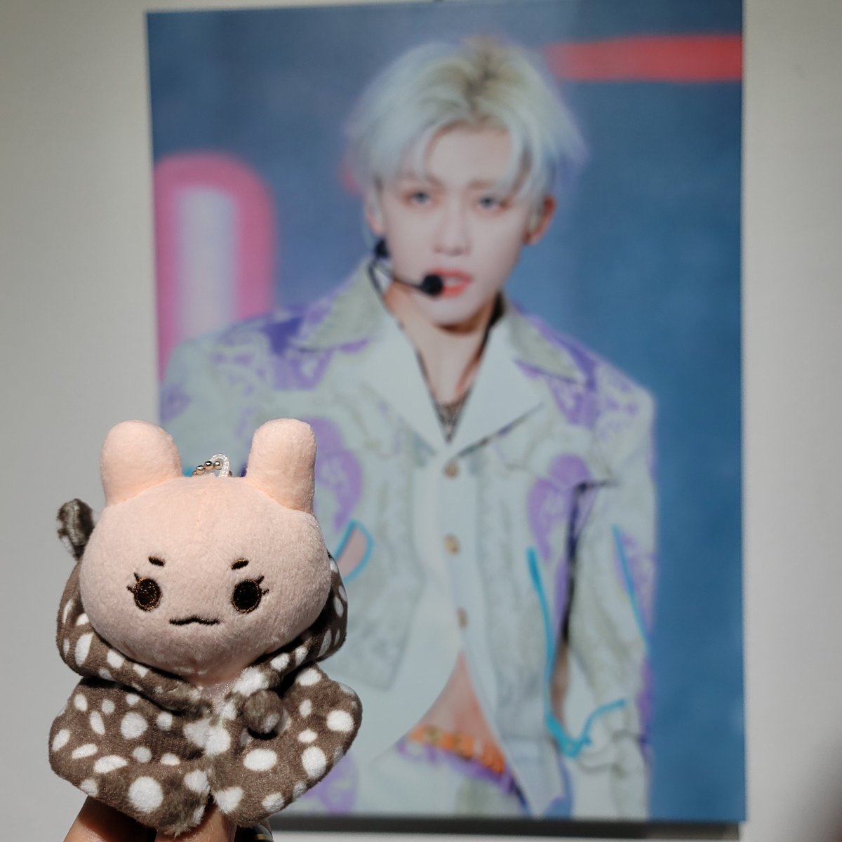 letter2nana's tweet photo. #오늘의리나 는 #트리플제이_맛집_젤리아케이드 에 놀러와서 신났다. https://t.co/4EUFUOIwe0