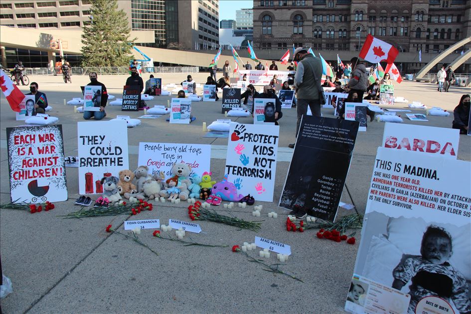 anadoluagency's tweet image. #PhotoFeature |  #Protest in Canada for Azerbaijani #civilians killed during Armenian attacks aa.com.tr/en/pg/foto-gal…