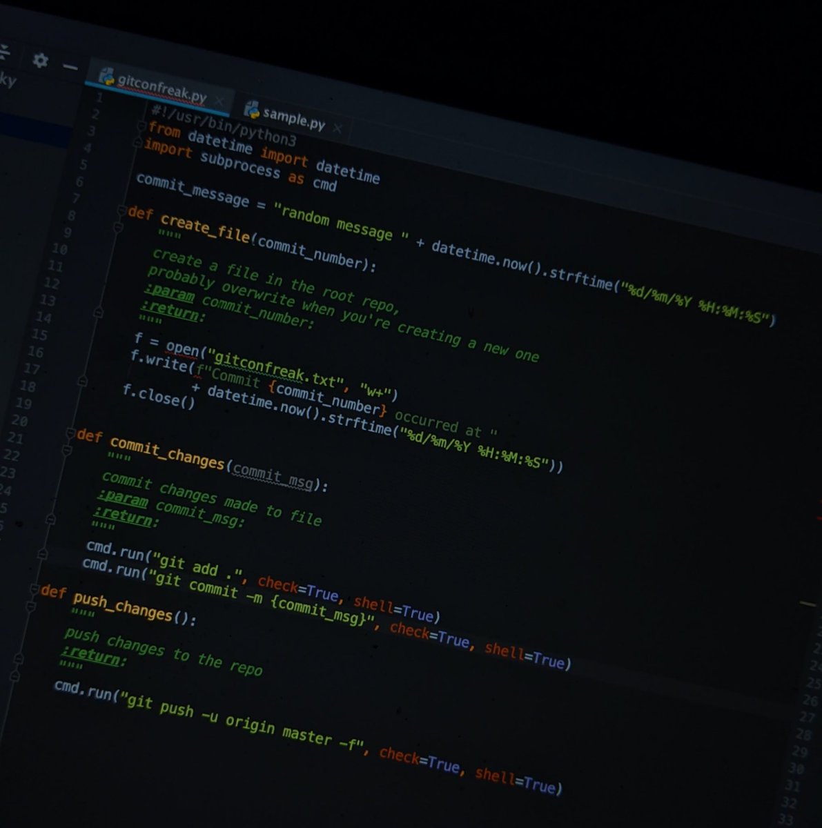 Now let’s top it off with our push_changes function. We’ll need only one line for this one : “subprocess. run("git push -u origin master -f", check=True, shell=True)”