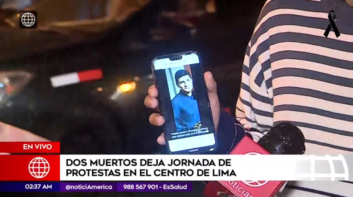 DIFUNDIR POR FAVOR! ESTE CHICO ESTÁ DESAPARECIDO! 💢

CARLOS FALCON CALDERON, 19 AÑOS. 
- ESTÁ DESAPARECIDO DESDE LAS 7:00 PM

CONTACTO: 995078969

(Si saben de más gente desaparecida, se les ruega la difusión.)
#PeruvianLivesMatter 
#PeruLivesMatter