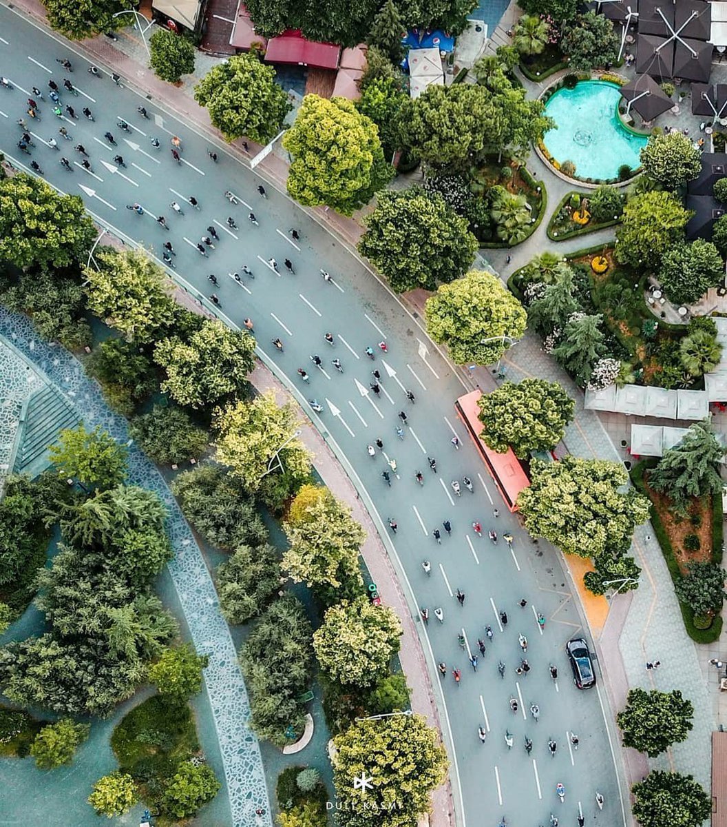 VisitTirana's tweet photo. Bike lovers of Tirana #SundayMood
#tiranaautumn2020

Credits: Duli Kasmi https://t.co/bO4mk6K6lr