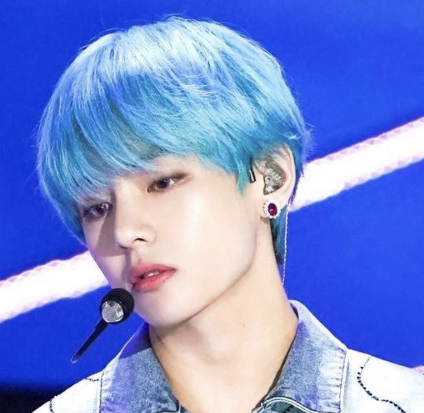 taehyung’s doll face—a thread