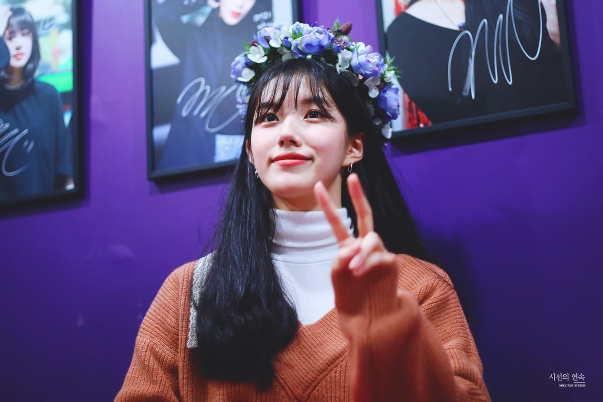 시선의 연속 tweet media