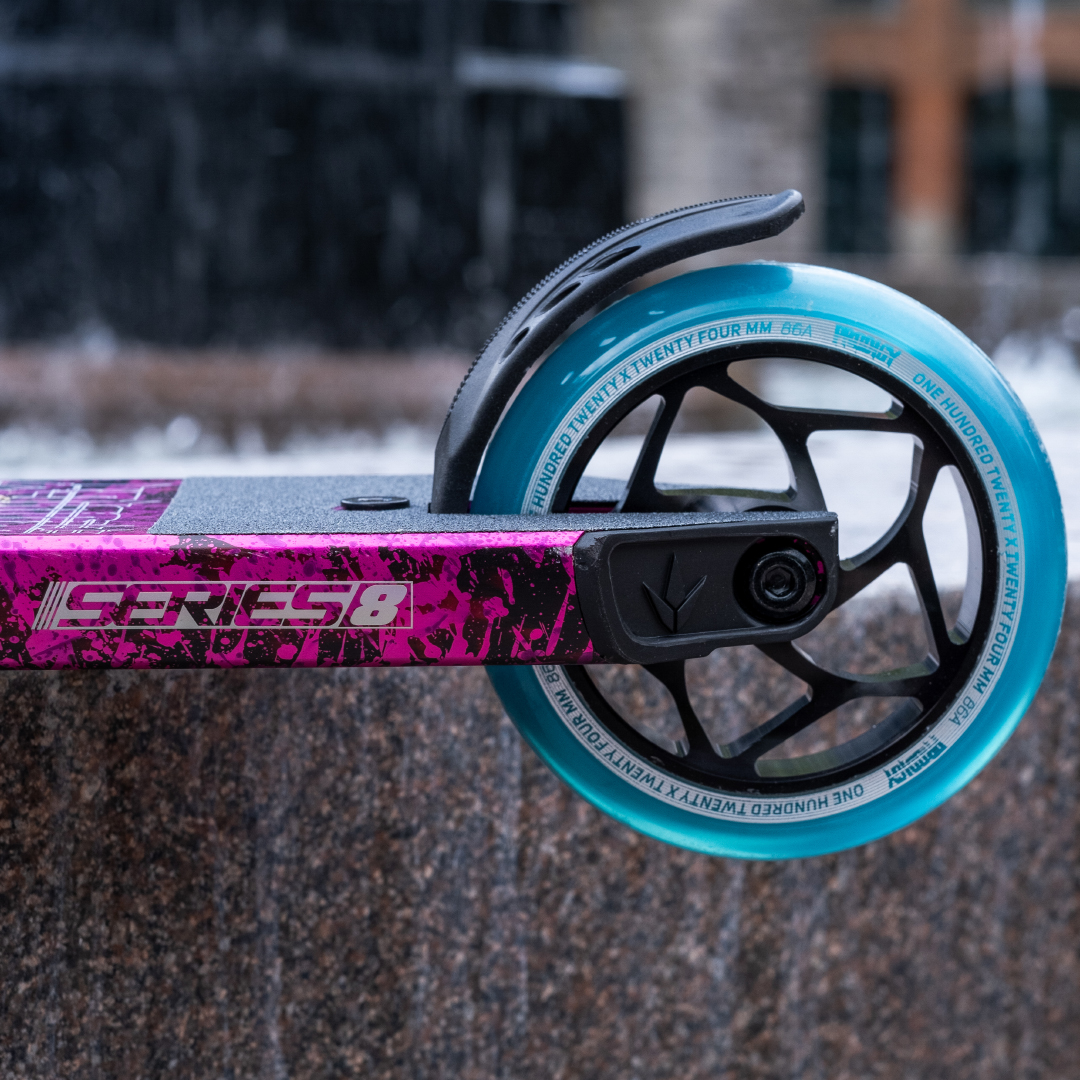 blunt_scooters's tweet photo. PINK/TEAL COMBO👌
#ProdigyS8Dusk #Prodigy2021 #Scooters #BluntScooters https://t.co/FoBpzHFZ9J