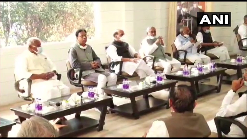 AniBihar's tweet photo. JD(U) Chief Nitish Kumar named as the next Chief Minister of Bihar, in NDA meeting at Patna

Visuals from NDA meeting at Patna, Bihar https://t.co/YSV8qKSJHt