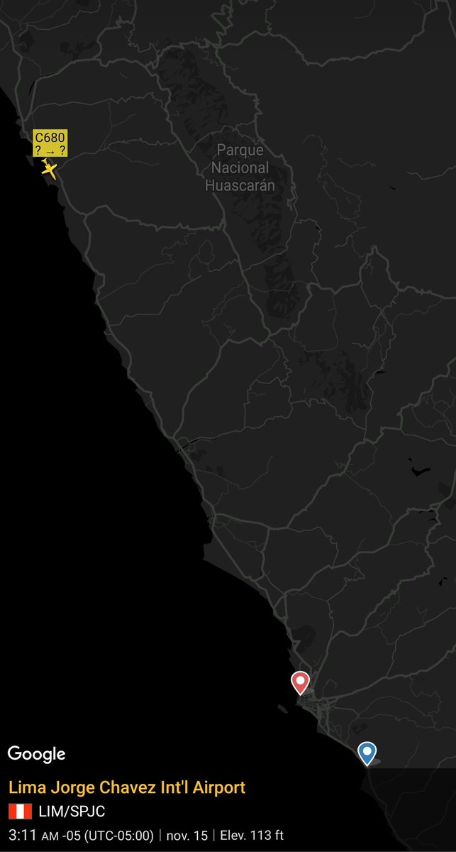 AnonymousPeru's tweet photo. Jet sospechoso proveniente de Ecuador ya pasó el check en torre de control aeropuerto de Trujillo, actualmente está alineandose para poder aterrizar en pista del Aeropuerto Jorge Chávez https://t.co/x0lZ760qmk