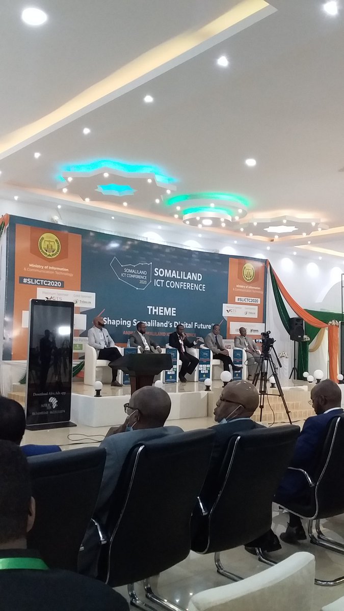 abdurazakab's tweet image. #Somaliland ICT Conference 
Day 2, Nov. 15 #SLICTC2020 
@ayanshizi @yasinyusufaxmed @RidwanTukale @Roble_0042 @jimale_10 @MuhiyadinIsmai3 @mmjanagale