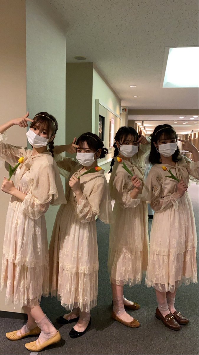 TWC_SC's tweet photo. 次はブライズメイドのファッションショーです!!
みなさん可愛いので是非見てください✨✨
YouTubeリンクはこちら⤵⤵
https://t.co/bKSBfjelf6
#TOITAfes2020 #戸板女子短期大学 #史上最大のオンライン学園祭 #ブラメ https://t.co/2DFVYwp5lk