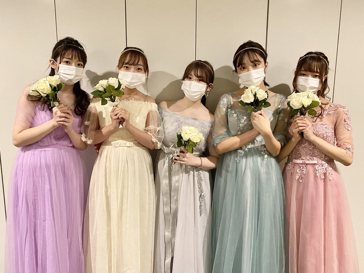 TWC_SC's tweet photo. 次はブライズメイドのファッションショーです!!
みなさん可愛いので是非見てください✨✨
YouTubeリンクはこちら⤵⤵
https://t.co/bKSBfjelf6
#TOITAfes2020 #戸板女子短期大学 #史上最大のオンライン学園祭 #ブラメ https://t.co/2DFVYwp5lk