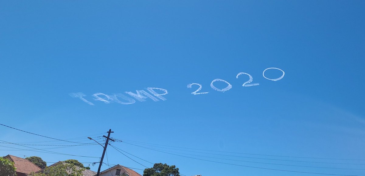 melggall's tweet photo. @CaroleRadziwill Some loonie hired a sky writer in Sydney, AU today. Is someone gonna tell them, or...? 😂 https://t.co/DkabbNaSzX