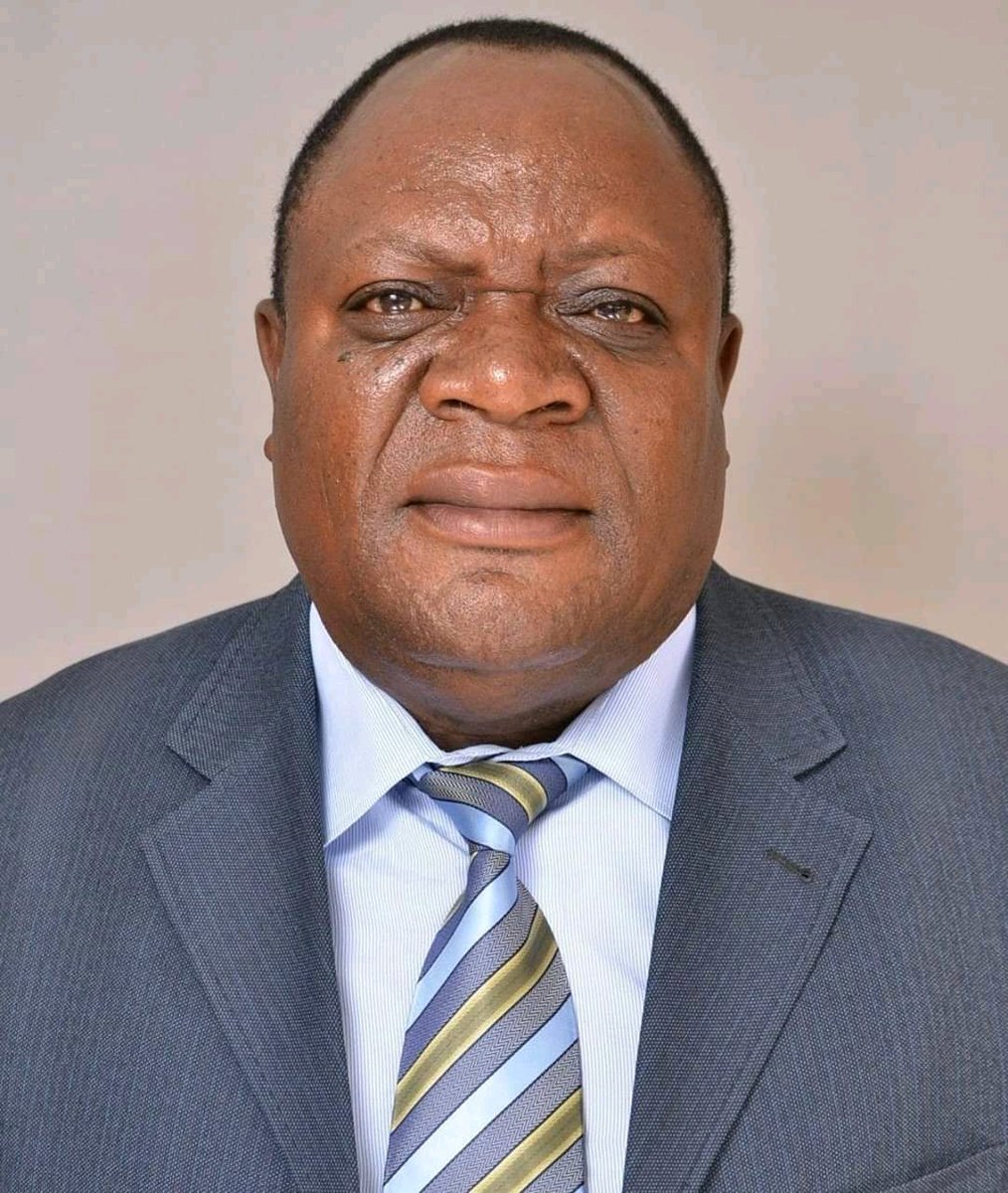 Honjoshuakutuny's tweet photo. I am saddened by the untimely demise of a colleague and friend- the late #Mutunga.
I convey my heartfelt condolences to his entire family and residents of Matungu Constituency for losing their Mp.
He was a dedicated leader and a team leader who had friends across the country. https://t.co/PigErHyIdr