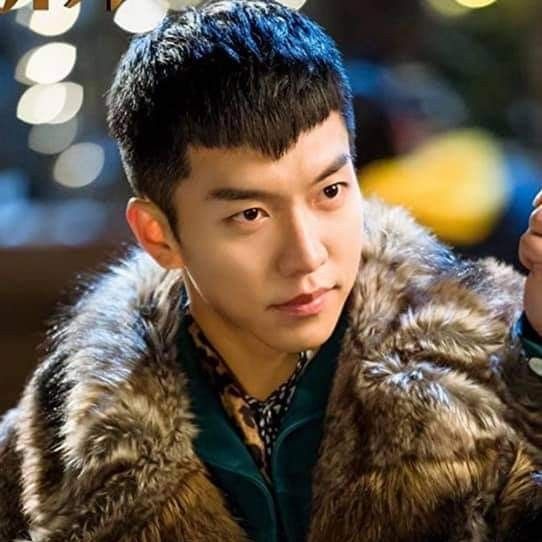 SaligueDhes's tweet photo. #LeeSeungGiTheOrdinaryMan
#이승기7집_선공개6시_뻔한남자
❤❤❤ https://t.co/8MZrfWq5GO