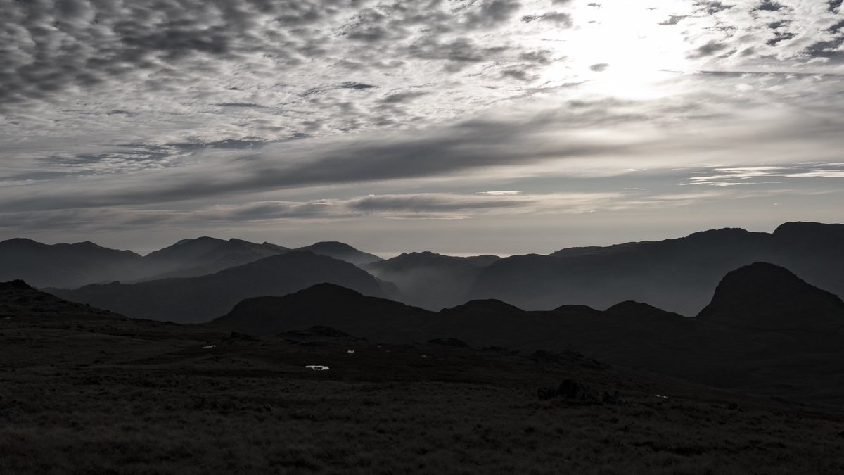 Good morning everyone, like so many we keep smiling through this tough and worrying time. Take care ❤️  For now here’s another shot from my Langdale walk <a href="/cumbriatourism/">Cumbria Tourism</a> <a href="/FeatureCumbria/">@featurecumbria</a> <a href="/FriendsofLakes/">Friends of the Lake District</a>