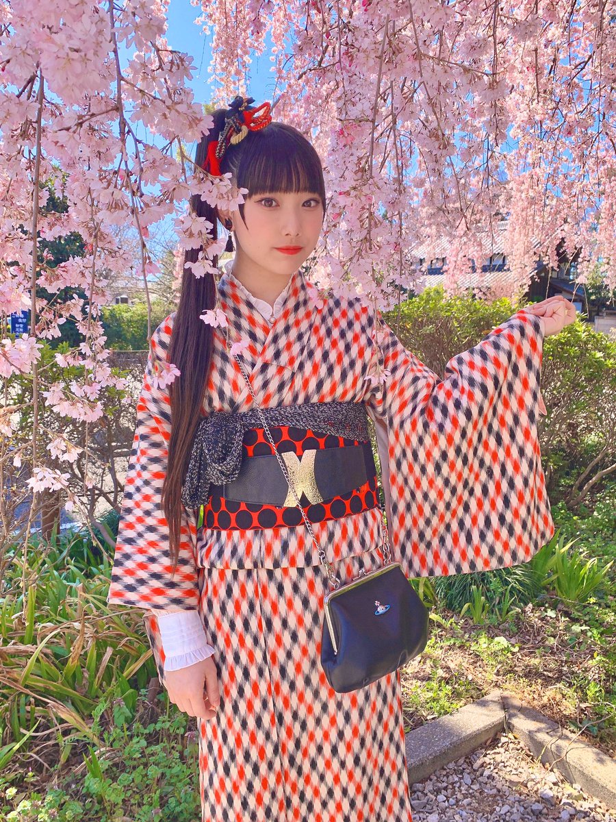 響野こひめ ひびのこひめ 11月15日は きものの日 今までたくさん着てきた着物たちは全部私物でコーディネートしてます これからも色んな着物コーデを発信していくから楽しみにしててね 写真はそれぞれ系統が違うけどどれが好き Pixmix 響野こひめ ひびのこひめ 11月15日は きものの日 今までたくさん着てきた着物たちは全部私物でコーディネートしてます これからも色んな着物コーデを発信していくから楽しみにしててね 写真はそれぞれ系統が違うけどどれが好き Pixmix