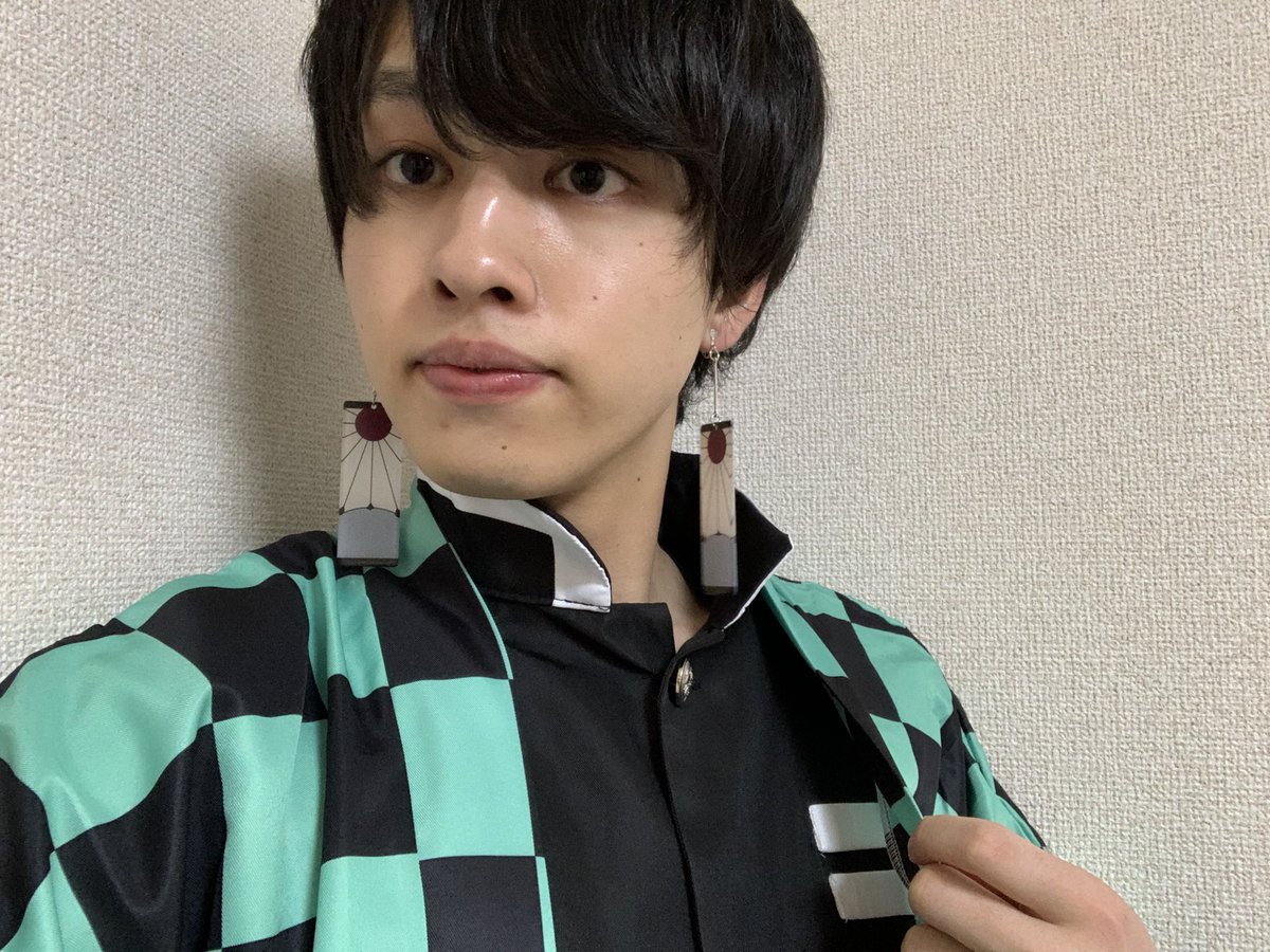 chanyutakagi's tweet photo. 鬼殺隊入隊しました。

#鬼滅の刃
#鬼殺隊 https://t.co/wEqejkueDY