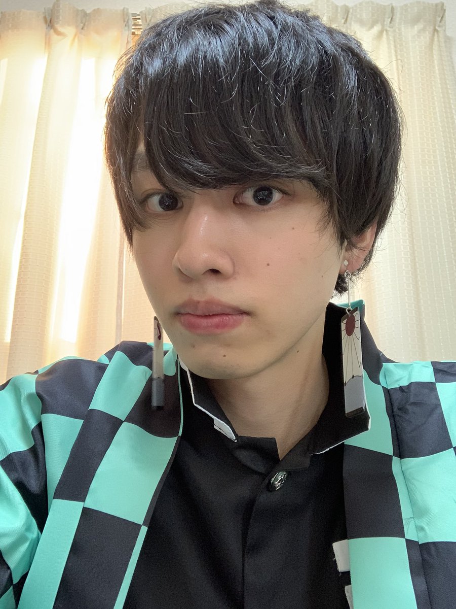 chanyutakagi's tweet photo. 鬼殺隊入隊しました。

#鬼滅の刃
#鬼殺隊 https://t.co/wEqejkueDY