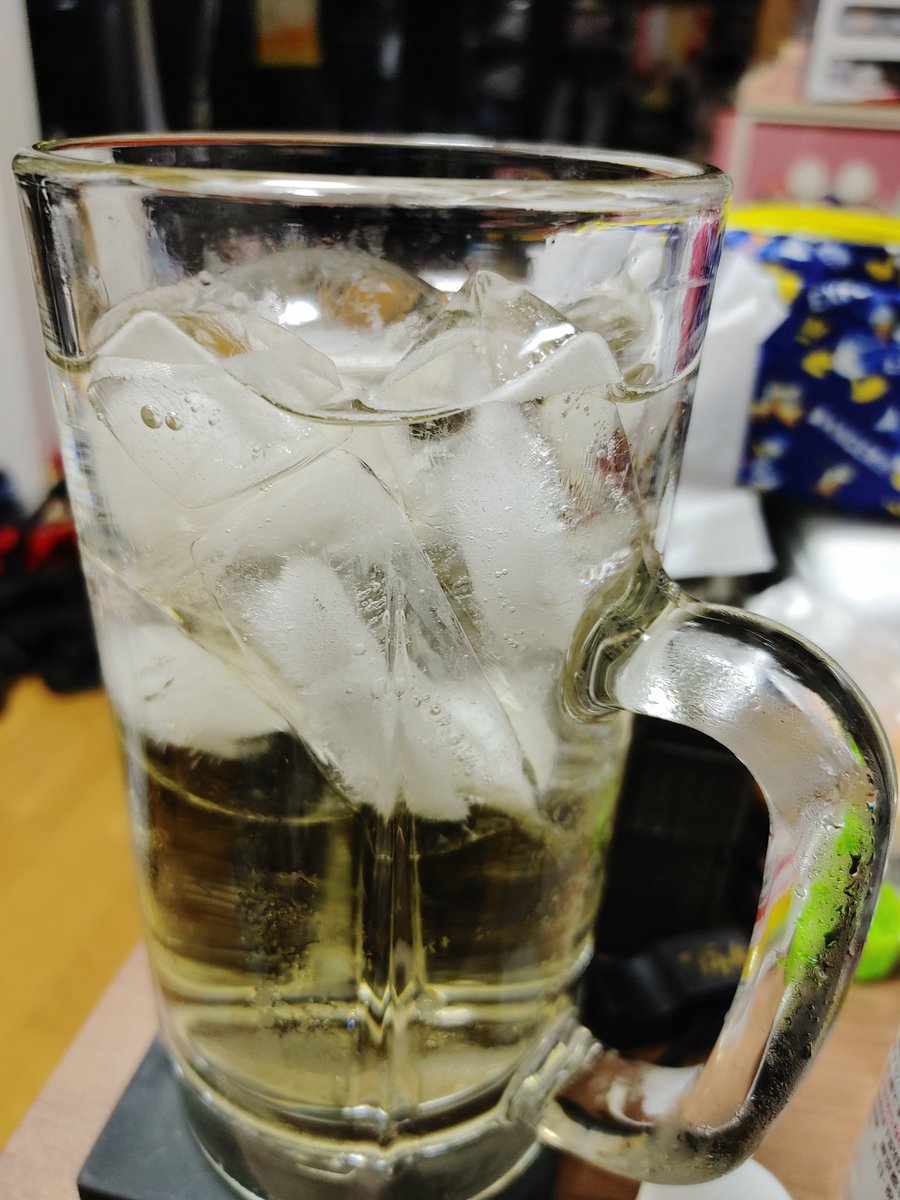 澄みわたる葡萄酒