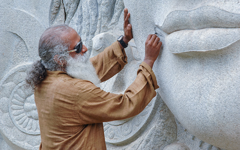 Sadhguru tweet media