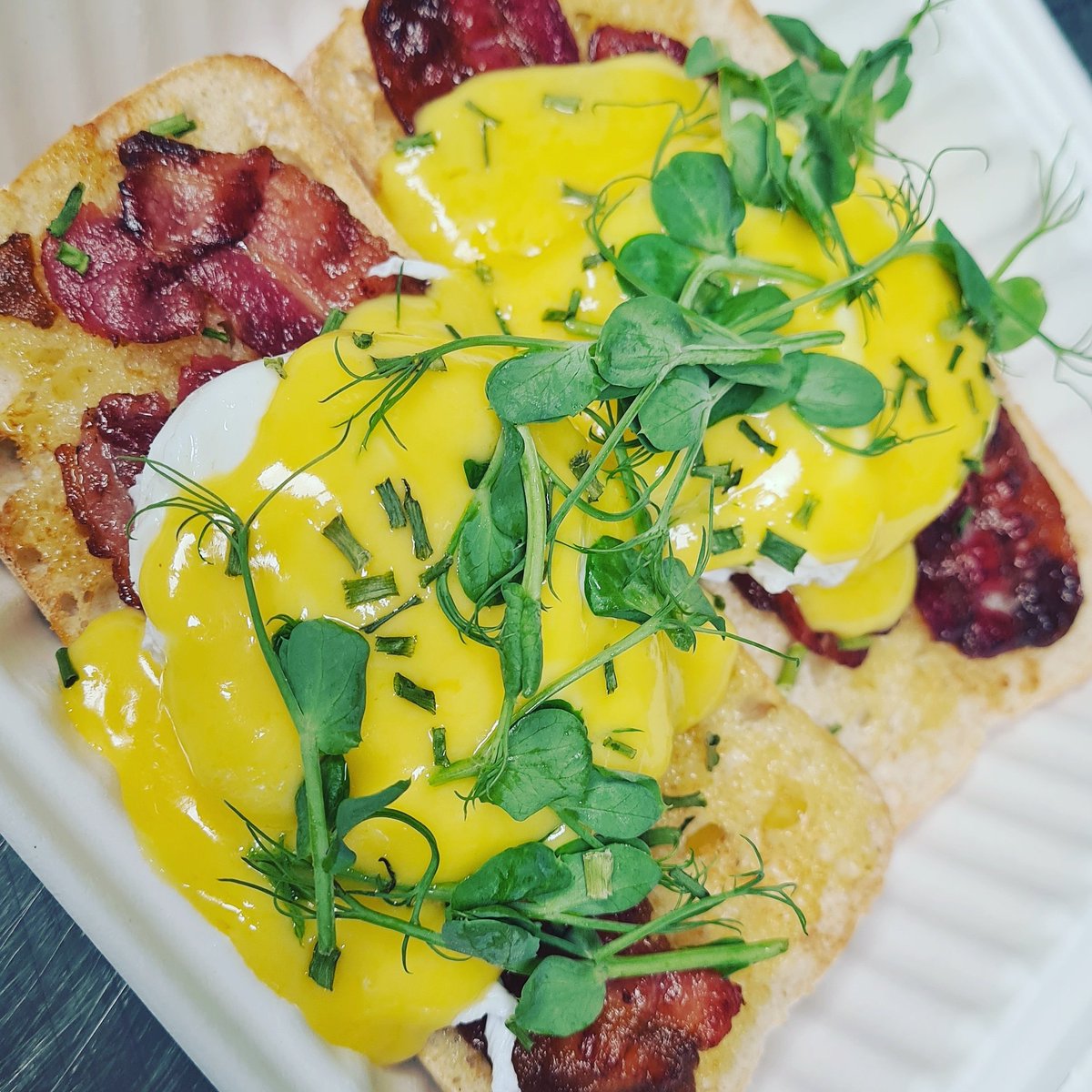 Sundays are made for someone else to cook you breakfast! Open from 9am, our full breakfast menu is served until 2pm

Phone to order for delivery and collection and enjoy the break while someone else does the hard work for you