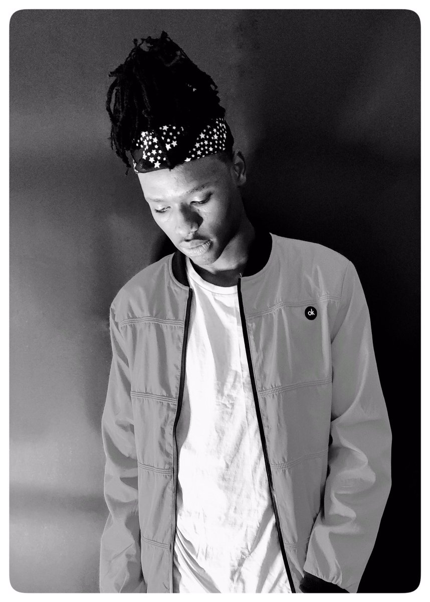 papi_michael08's tweet photo. I do what makes me happy and nobody can deny me that Iβm blessed #blessed #starboypapi #mpapi08 #black #viral #PhotoOfTheDay #photography https://t.co/9BrDIA2H92