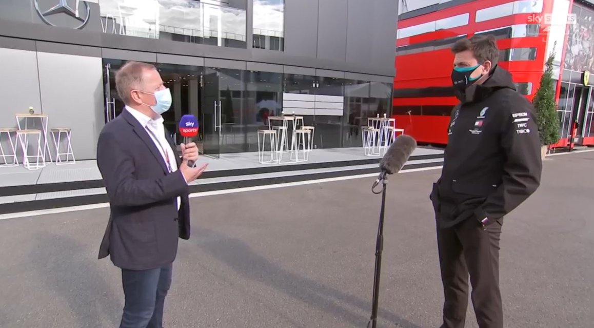 Toto Wolff: "Pilotlara kaybedecek bir şeyimiz olmadığını ve çıkıp sadece eğlenmelerini söyledim." 😀 #TurkishGP