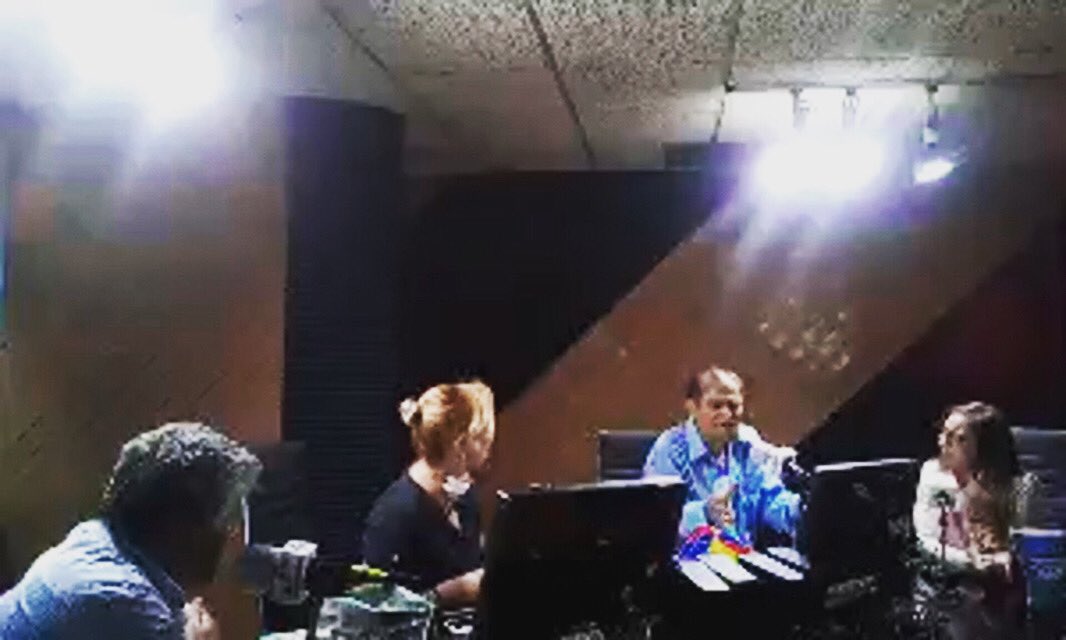Cacaogdl's tweet photo. Gracias por compartir charlas sobre cultura con La Hora del Juglar en el 1150 AM RadioMetropoli https://t.co/YKV7w2Duyf