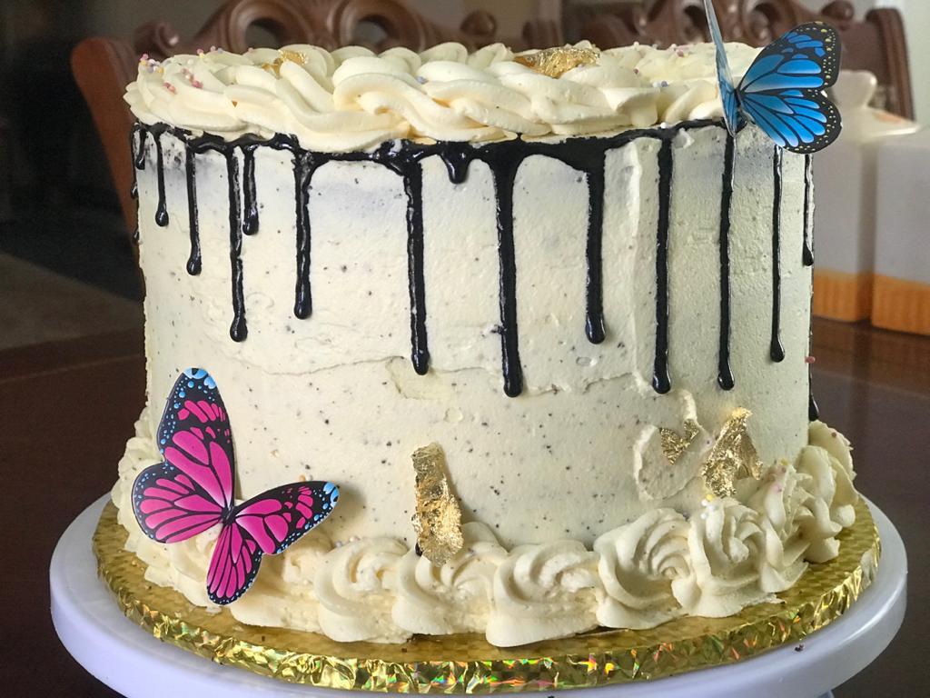 peerlesscake_kd's tweet photo. A party without cake is just a meeting❤🥰🎉🎊
#youngbakers #kadunakabers #arewa https://t.co/AmfK60XO22