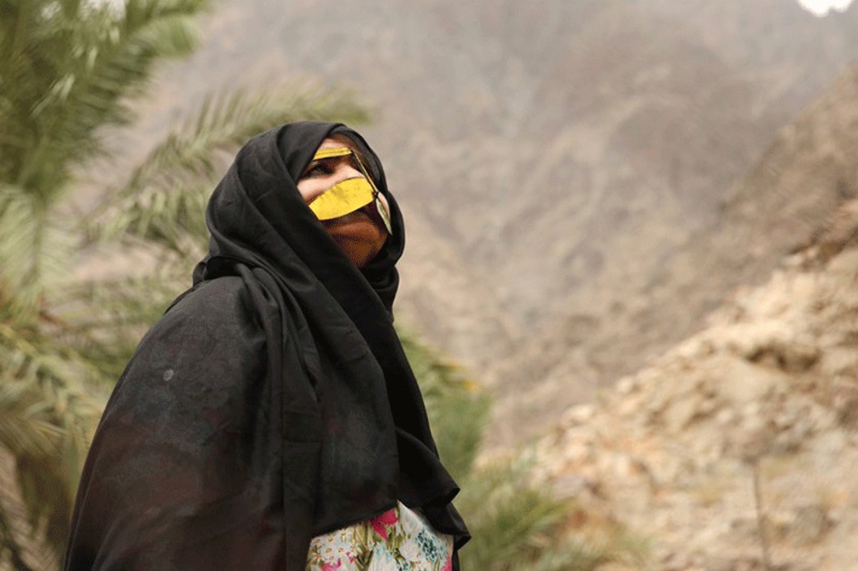 #Warehouse421’s next (online) show – “Honey, Rain and Dust”, on 18 November 2020 at 20:00. For more information visit: warehouse421.ae/en/whats-on/fi….