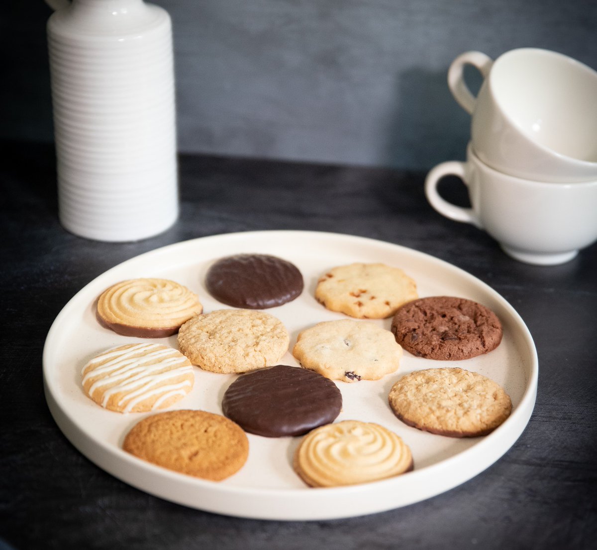 Border Biscuits tweet media