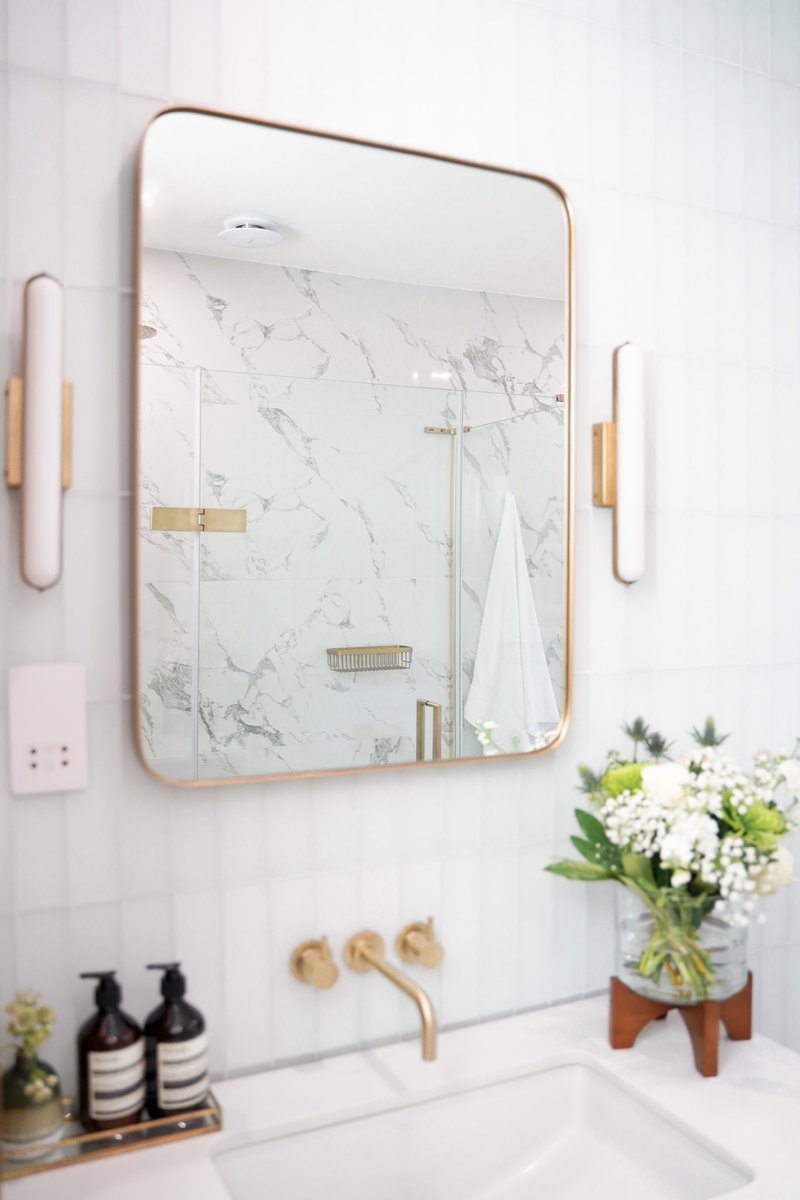 Lauren Otella tweet media