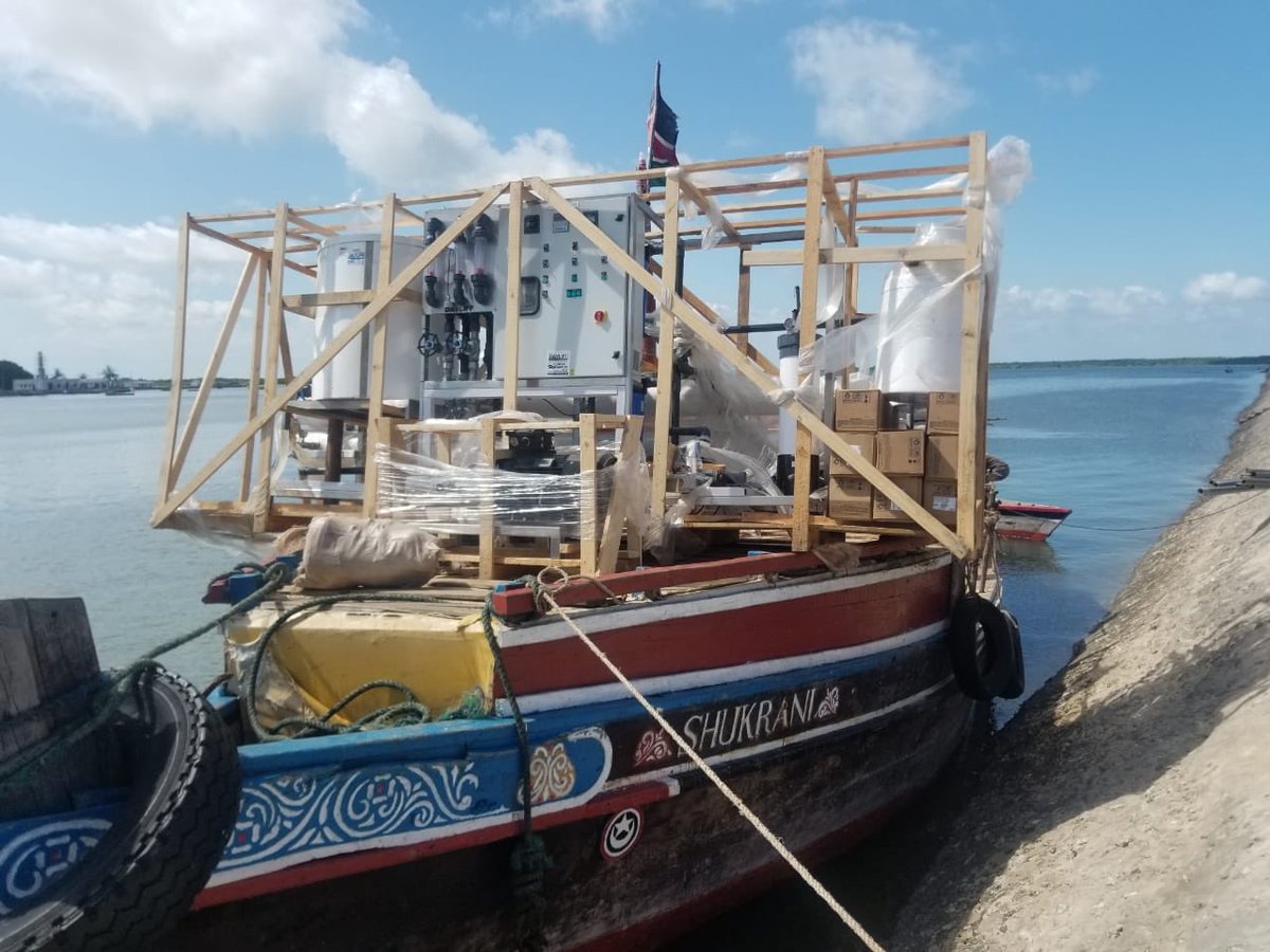 lamu_county's tweet photo. Arrival and installation of Kizingitini desalination plant. https://t.co/SrzYhAJTvv