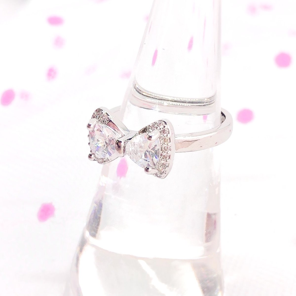 Lafary ラファリー Lafary Shop 再入荷情報 存在感のあるリボンリング クラシカルな ジュエルリボンリング キラキラなクリスタル 量産服や地雷服との相性良し 指先まで女の子らしく 詳しくはこちら