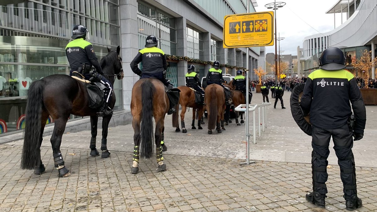 L1mburg Centraal: demonstratie Kick Out Zwarte Piet: Slachtoffer overval wordt verdachte witwassen, reacties op de derby Roda JC - MVV en meer Limburgs nieuws...