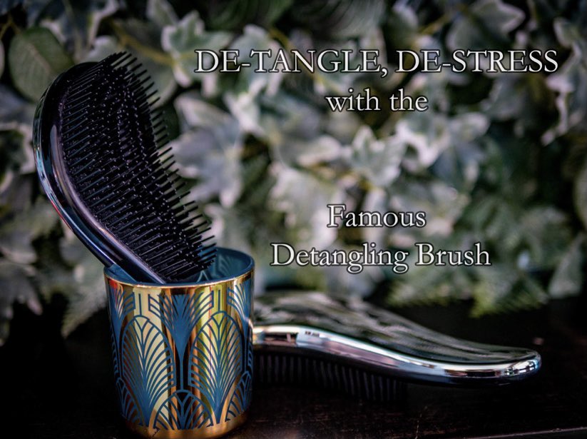 Matthewmayfair's tweet photo. De-tangle yourself this lockdown #detanglebrush #hairbrush #mayfairsalon #londonsalonn#sackvillestreet #w1s https://t.co/AtyI2AcPFY