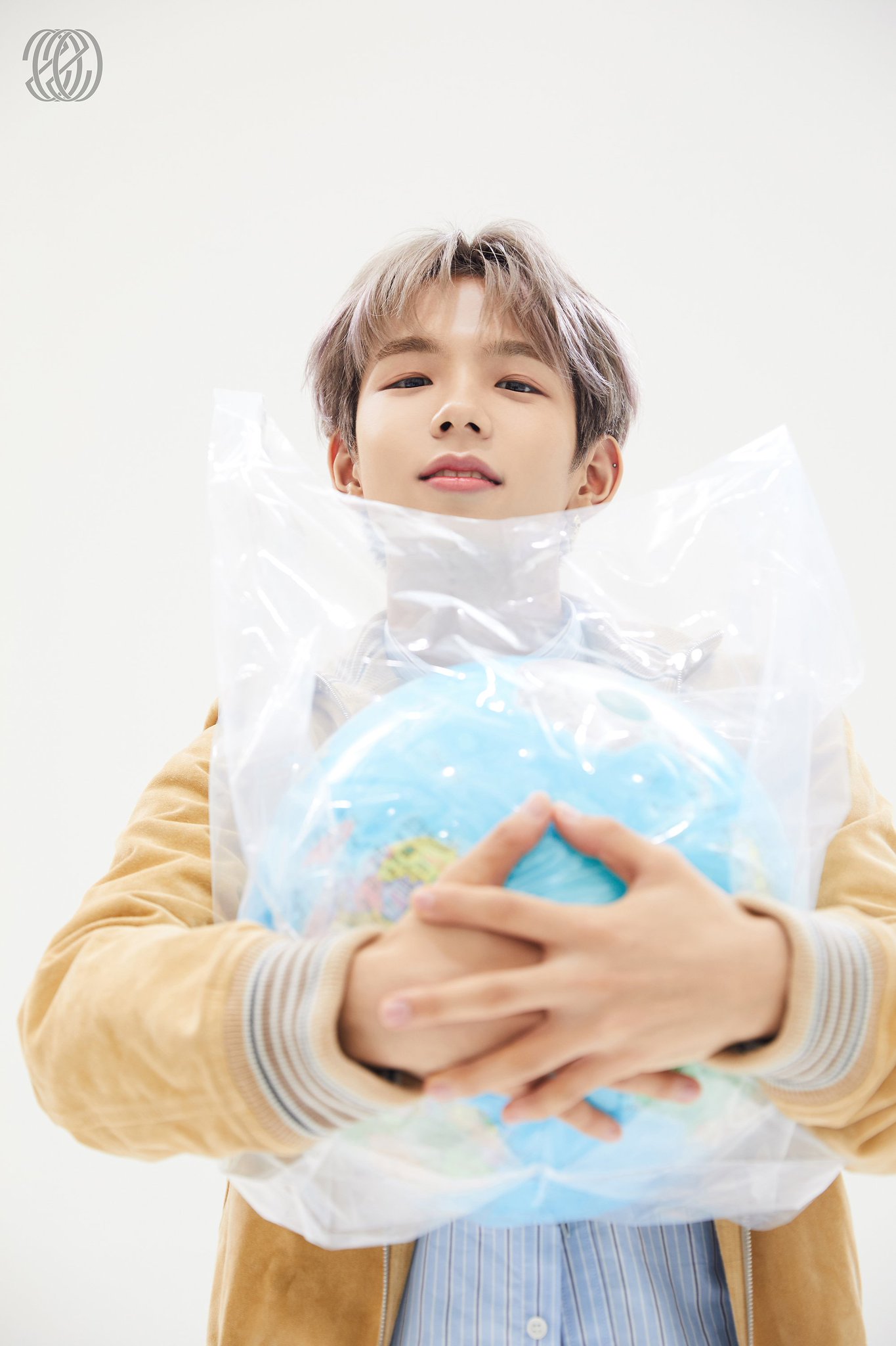 nct resonance ショウタロウ　タペストリー　riize nct resonance ショウタロウ タペストリー riize - メルカリ